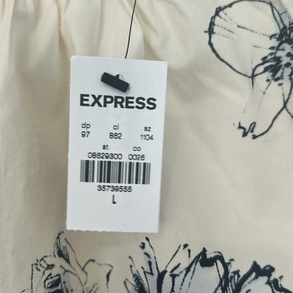 Express Floral Gathered Neck Puff Sleeve Banded Bottom Top size large cream - Picture 4 of 7